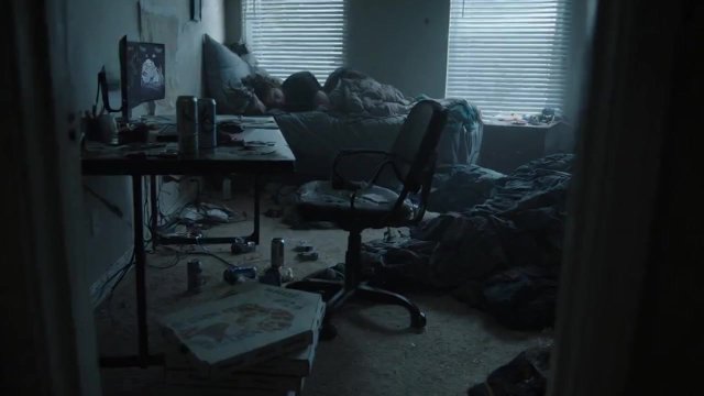 Avoid your incel roommate